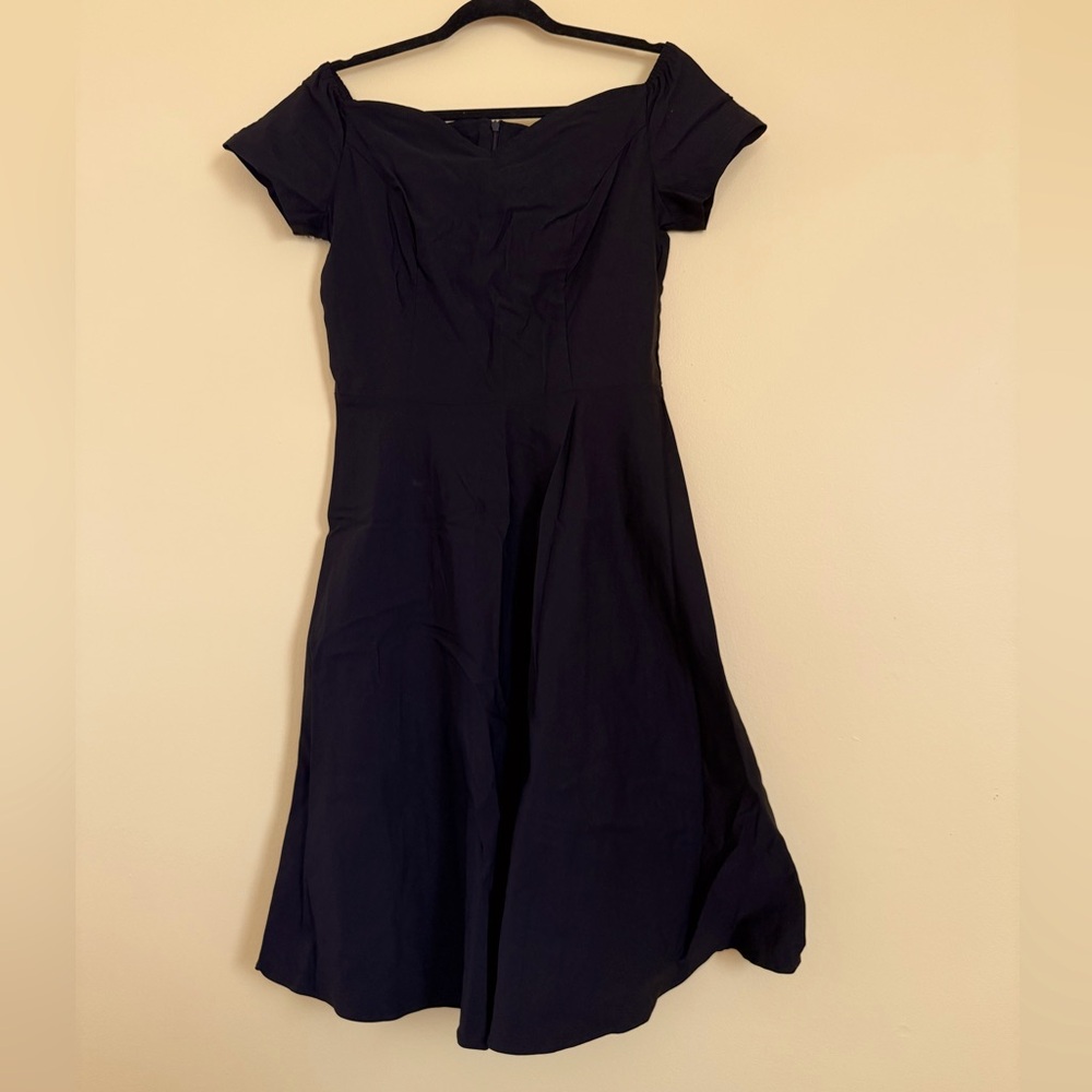 New wo tags Off the shoulder black dress